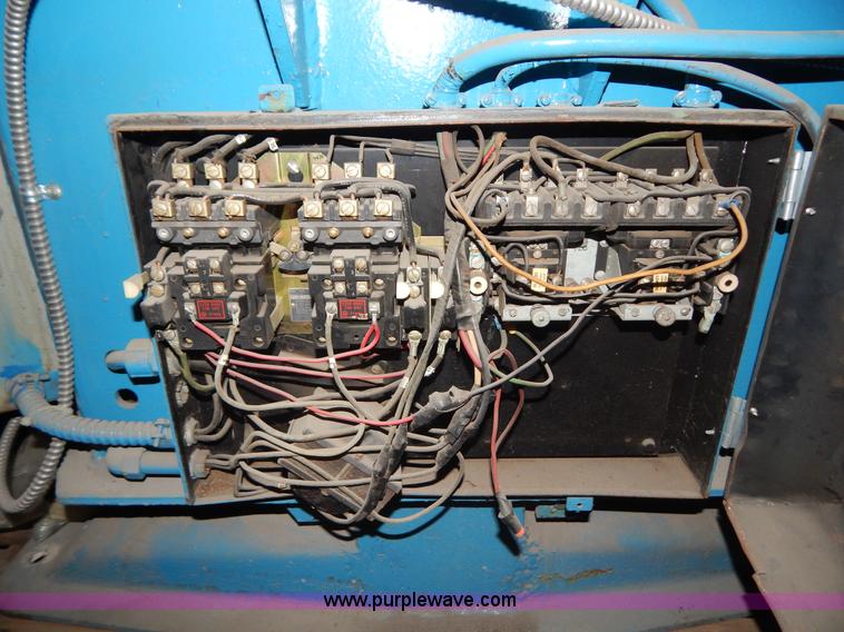 image for item H3893 P&H welding positioner