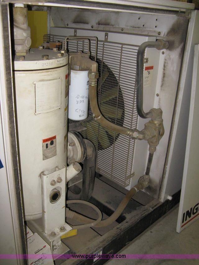 image for item H7836 1995 Ingersoll Rand SSR-EP75 air compressor and dryer