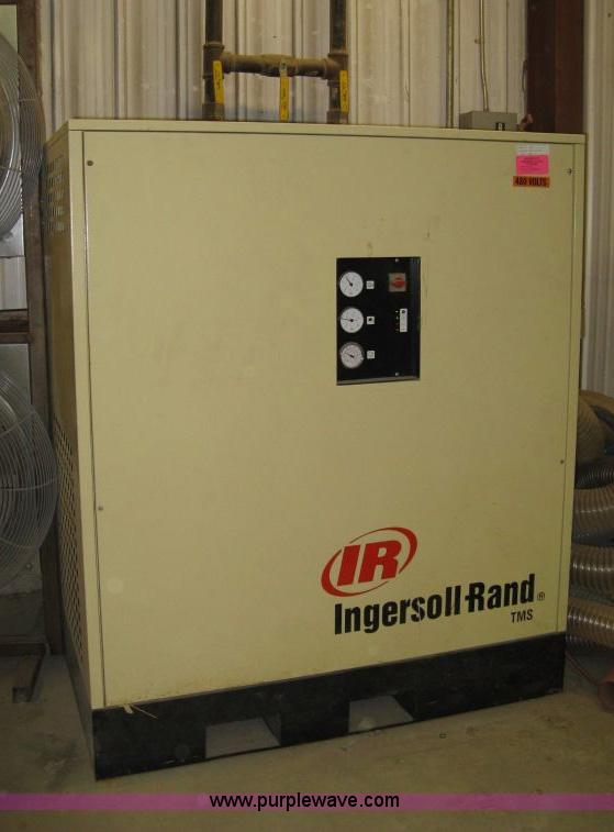 image for item H7836 1995 Ingersoll Rand SSR-EP75 air compressor and dryer