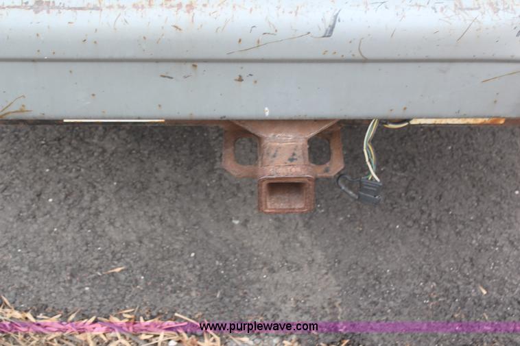 image for item H7858 1999 Ford Econoline E250 van