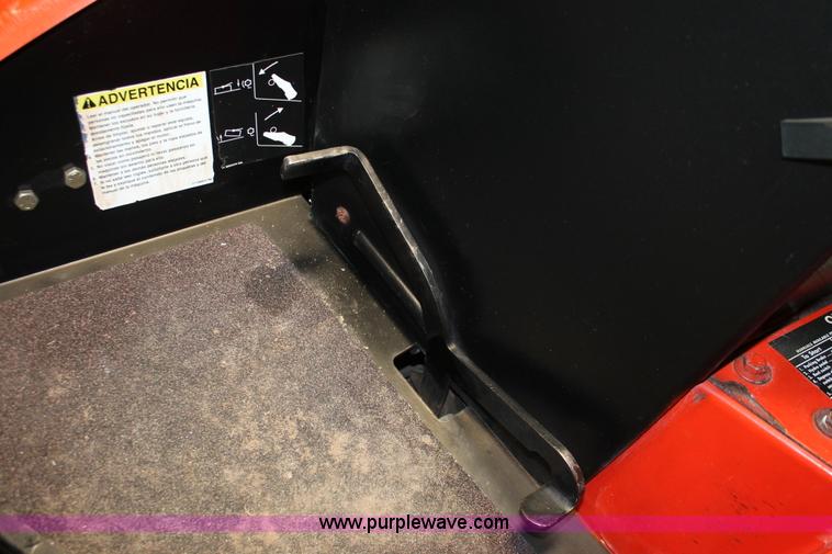 image for item H8387 2002 Jacobsen Tri-King 1900D reel mower