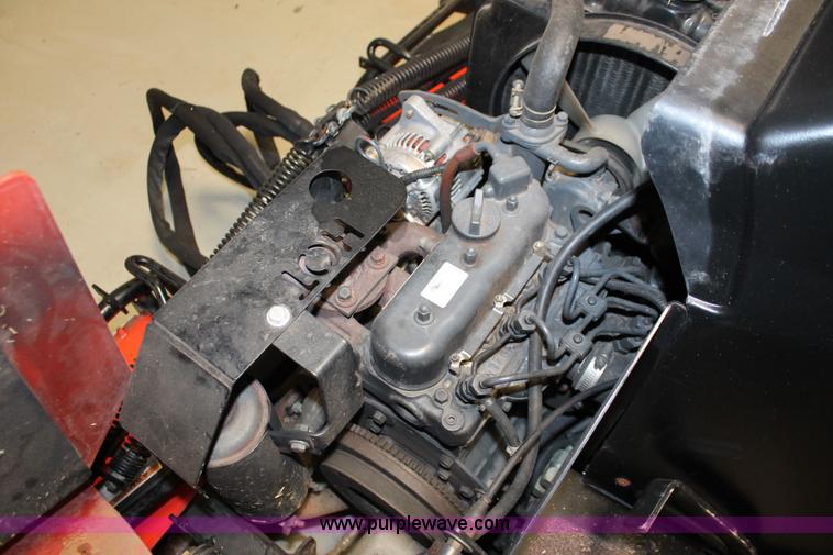 image for item H8387 2002 Jacobsen Tri-King 1900D reel mower