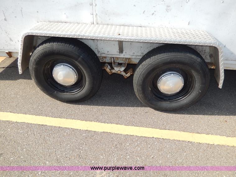 image for item H9587 2013 Utility box trailer