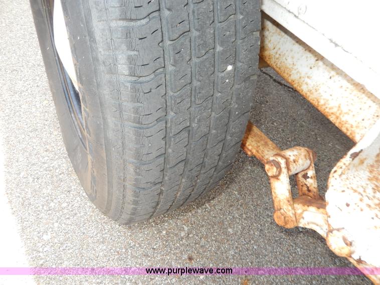 image for item H9587 2013 Utility box trailer