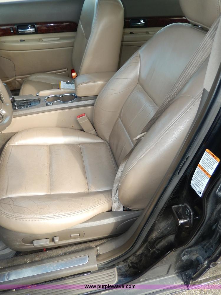 image for item H9599 2001 Lincoln LS V8