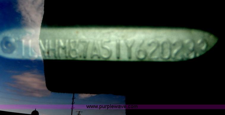 image for item H9599 2001 Lincoln LS V8