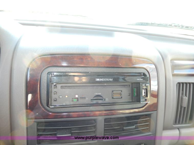 image for item H9632 2000 Jeep Grand Cherokee Limited SUV