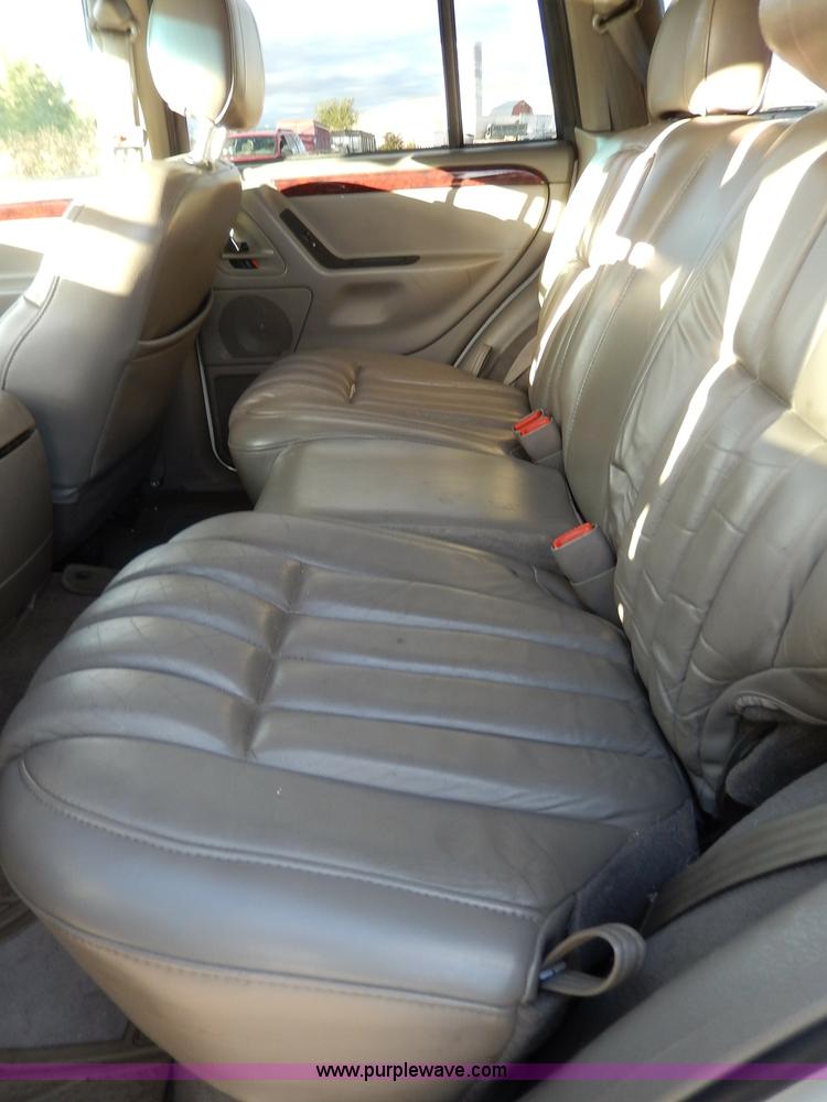 image for item H9632 2000 Jeep Grand Cherokee Limited SUV