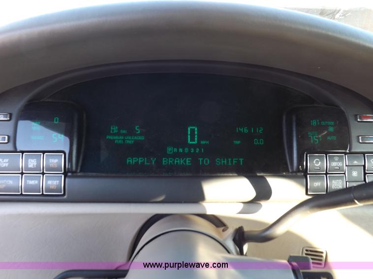 image for item I9243 1999 Cadillac DeVille