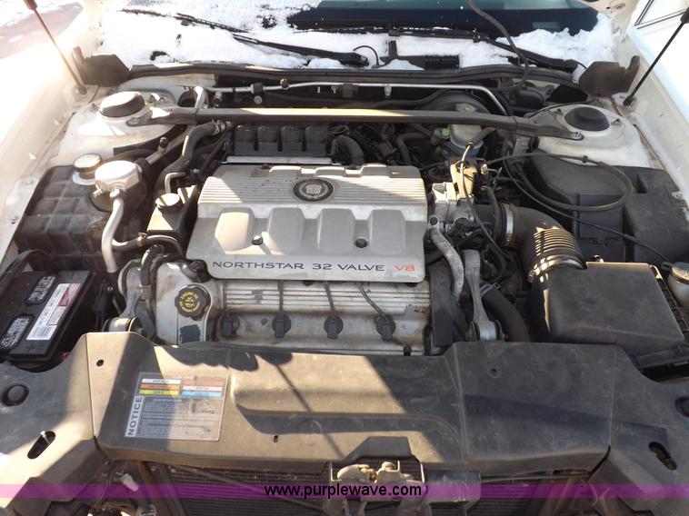 image for item I9243 1999 Cadillac DeVille