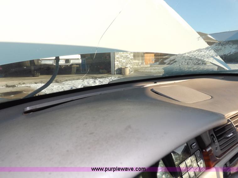 image for item I9243 1999 Cadillac DeVille