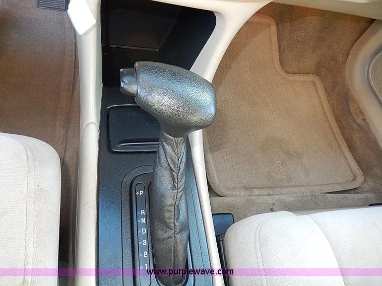 image for item I9474 2002 Chevrolet Impala LS