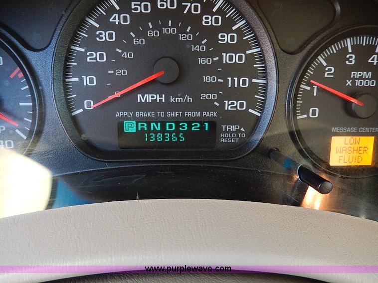 image for item I9474 2002 Chevrolet Impala LS