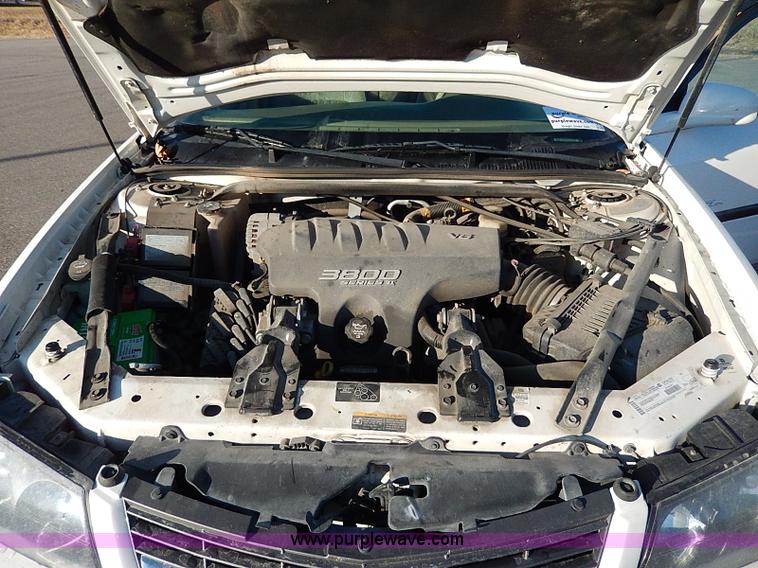 image for item I9474 2002 Chevrolet Impala LS