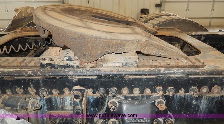 image for item I9488 1995 Freightliner FLD120 semi truck