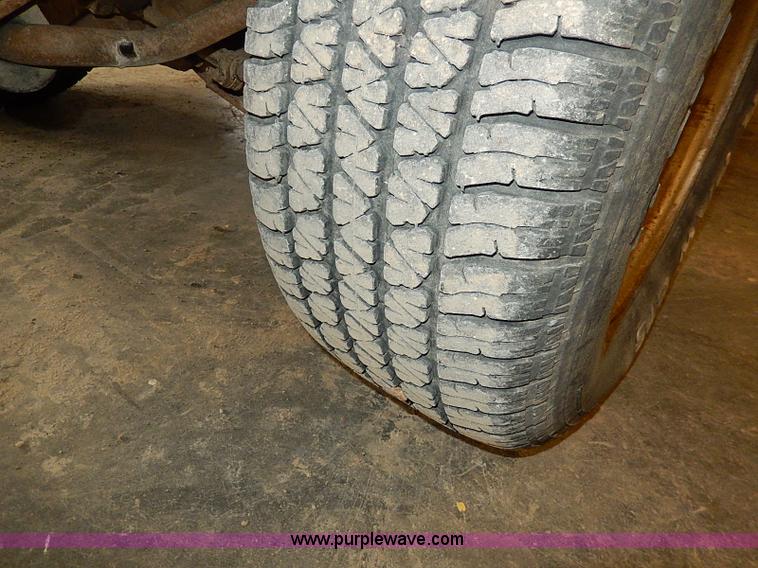 image for item I9493 1995 Chevrolet S10 pickup truck