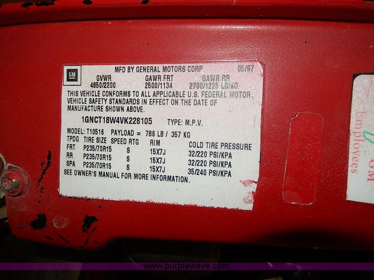 image for item I9493 1995 Chevrolet S10 pickup truck