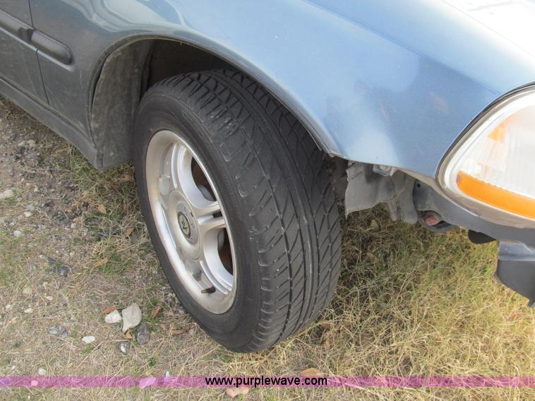 image for item G9671 1996 Honda Civic DX