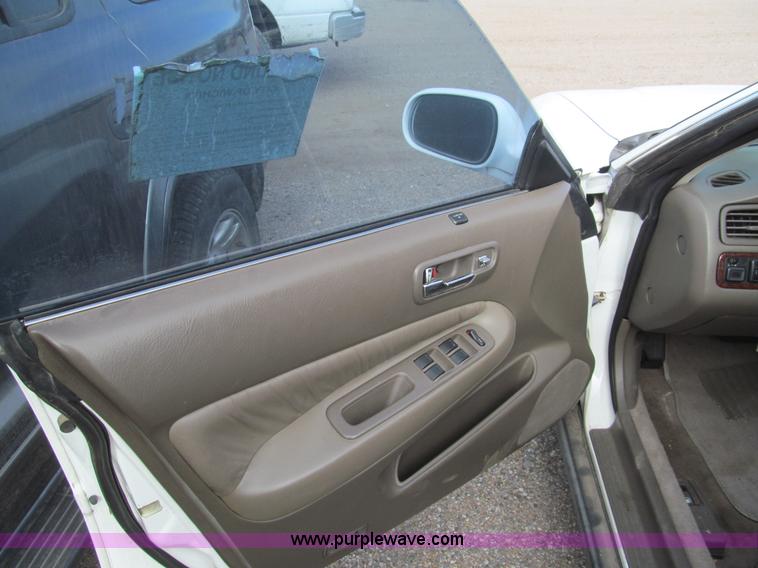 image for item G9673 1996 Acura TL 2.5TL