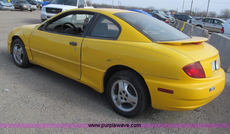 image for item G9674 2003 Pontiac Sunfire