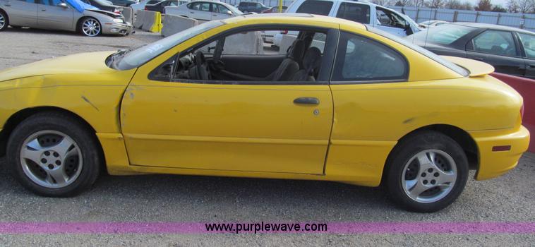 image for item G9674 2003 Pontiac Sunfire