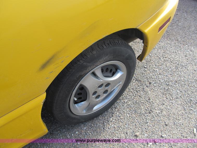 image for item G9674 2003 Pontiac Sunfire