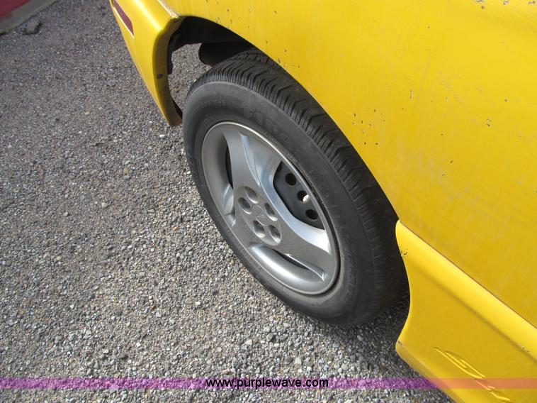 image for item G9674 2003 Pontiac Sunfire