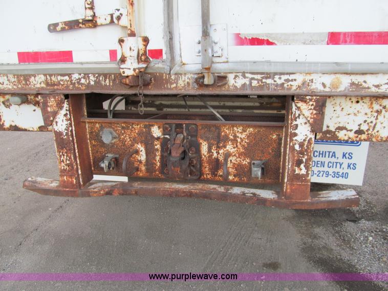 image for item G9704 1983 Trailmobile tandem axle dry van trailer