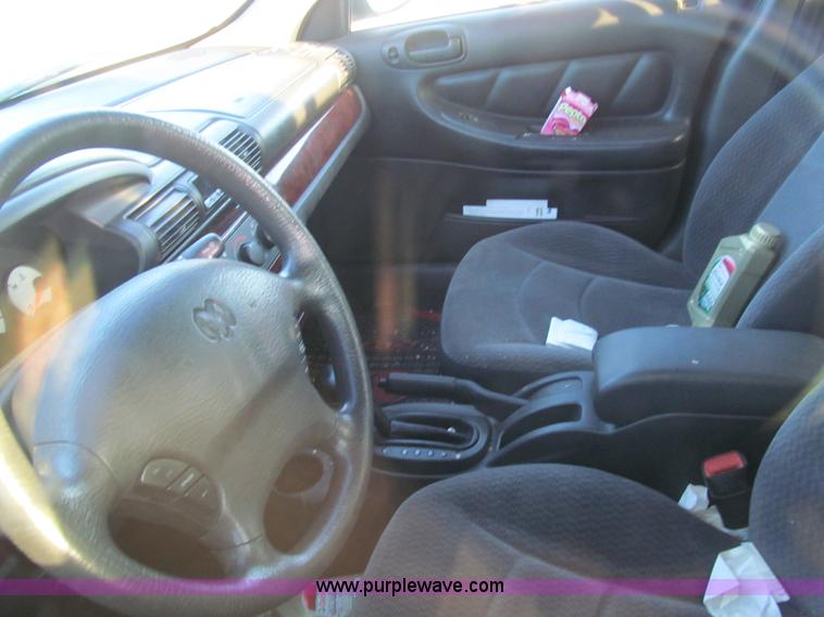 image for item G9705 2001 Dodge Stratus SE
