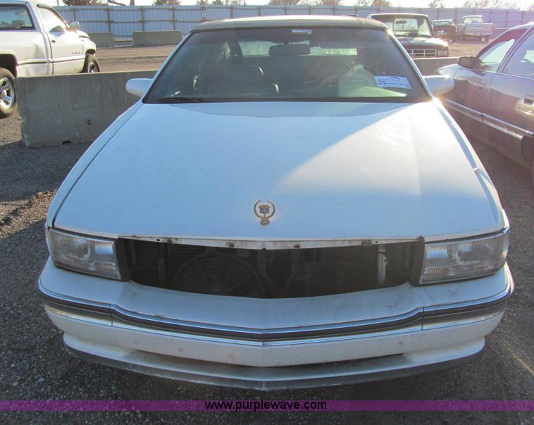 image for item G9707 1995 Cadillac DeVille
