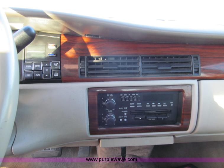 image for item G9707 1995 Cadillac DeVille