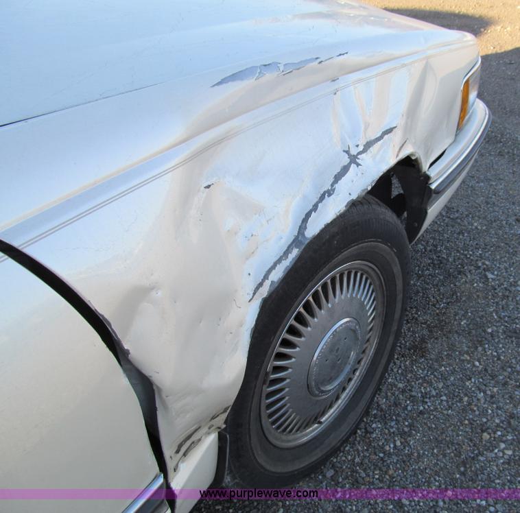 image for item G9707 1995 Cadillac DeVille