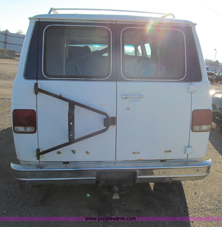 image for item G9710 1989 GMC Vandura G2500 van