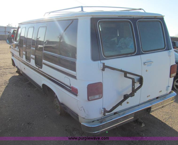image for item G9710 1989 GMC Vandura G2500 van