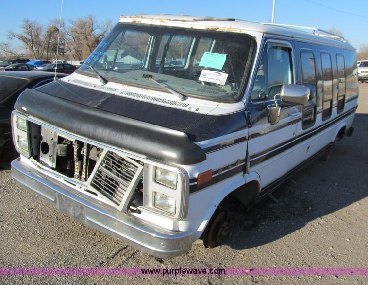 image for item G9710 1989 GMC Vandura G2500 van