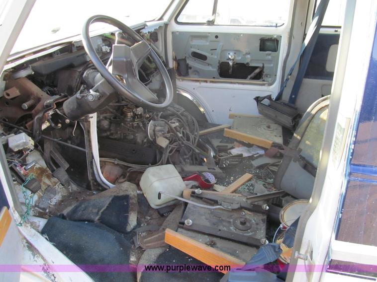 image for item G9710 1989 GMC Vandura G2500 van