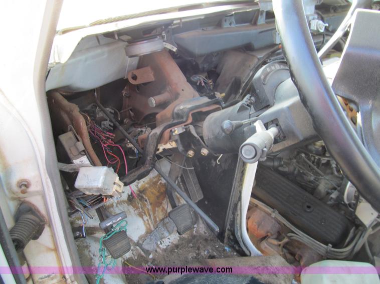 image for item G9710 1989 GMC Vandura G2500 van