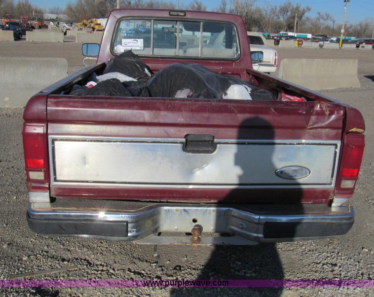 image for item G9711 1990 Ford Ranger pickup truck