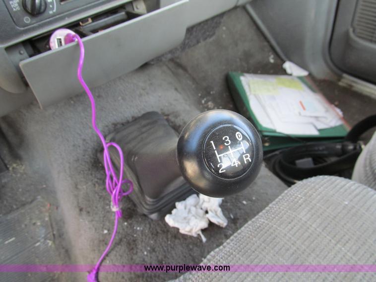 image for item G9711 1990 Ford Ranger pickup truck