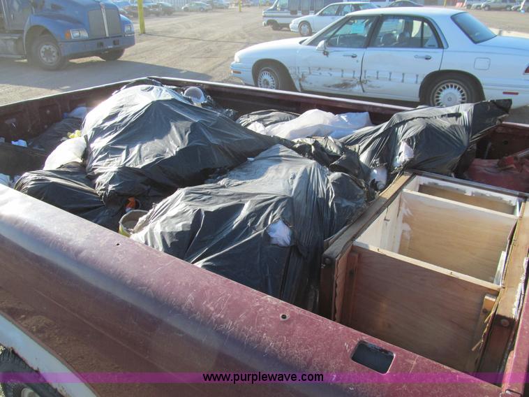 image for item G9711 1990 Ford Ranger pickup truck