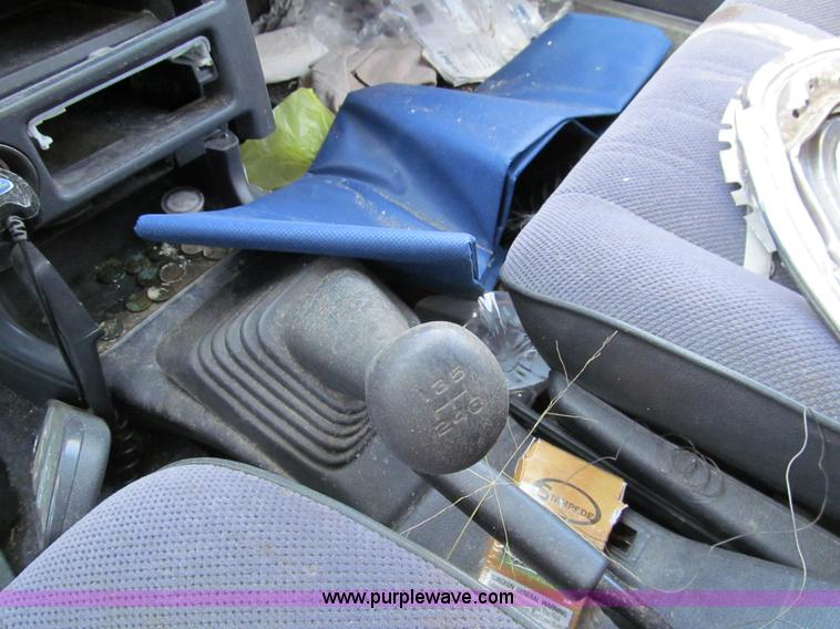 image for item G9712 1992 Toyota Corolla DLX