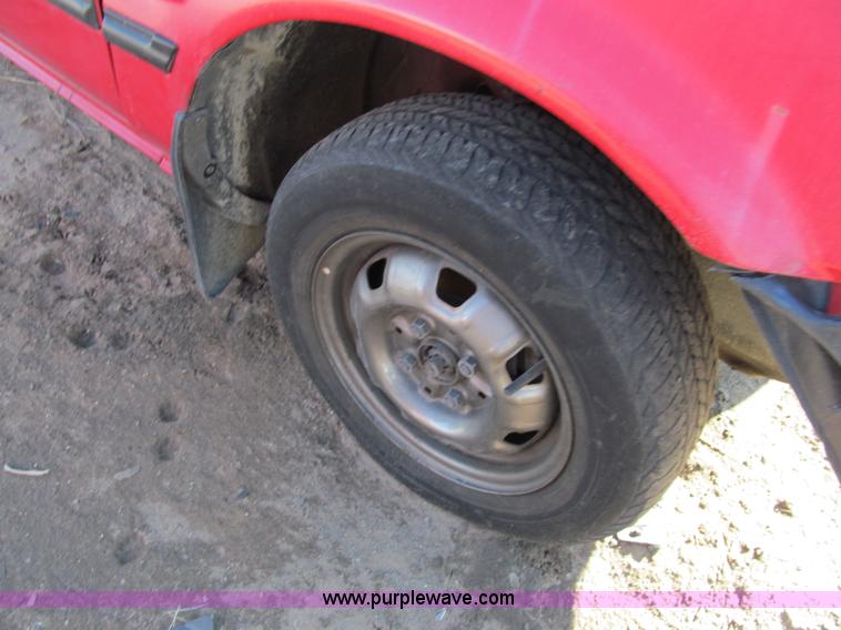 image for item G9712 1992 Toyota Corolla DLX