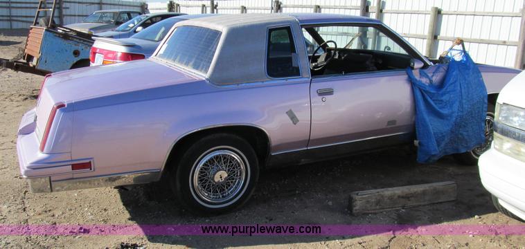 image for item G9713 1984 Oldsmobile Cutlass Supreme Brougham