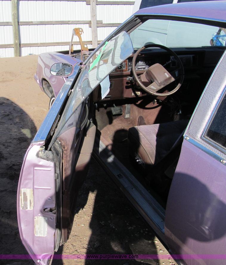 image for item G9713 1984 Oldsmobile Cutlass Supreme Brougham