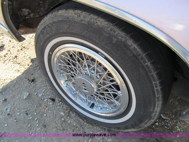 image for item G9713 1984 Oldsmobile Cutlass Supreme Brougham