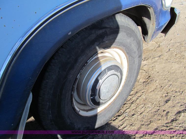 image for item G9714 1978 Ford F250 pickup truck