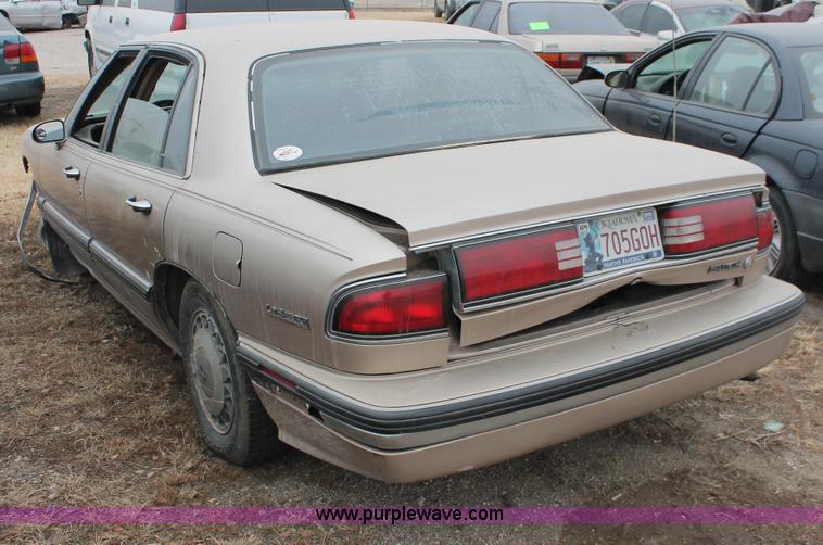 image for item H8328 1992 Buick LeSabre Limited