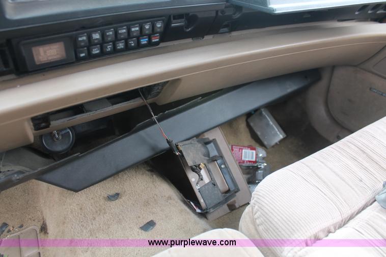 image for item H8328 1992 Buick LeSabre Limited