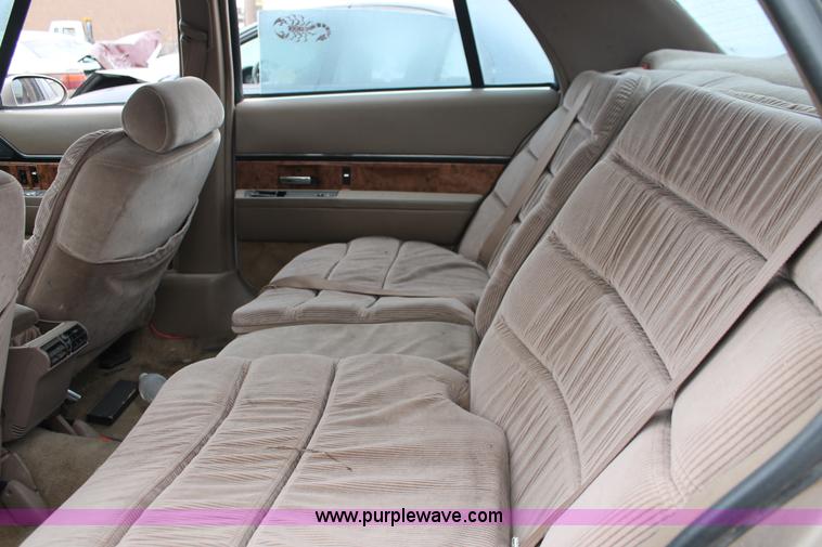 image for item H8328 1992 Buick LeSabre Limited