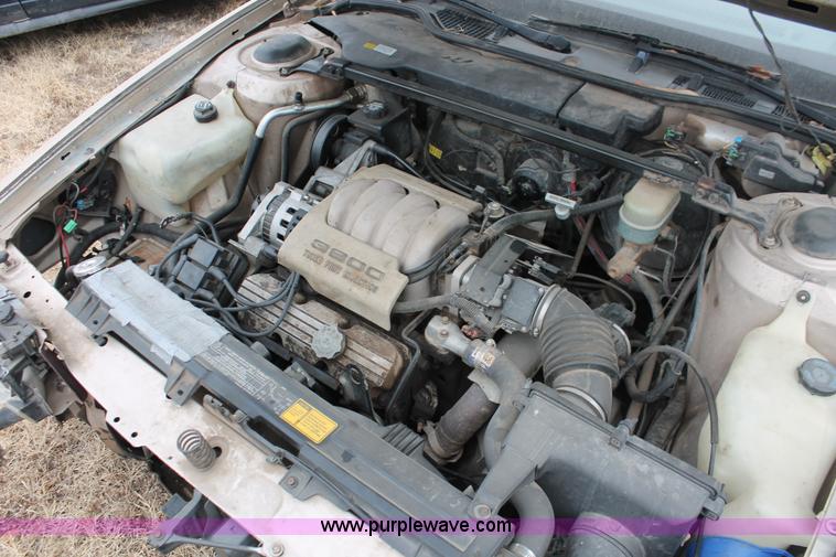 image for item H8328 1992 Buick LeSabre Limited